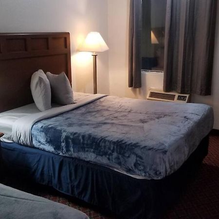 Hotel 2 Queen Beds Hotel Room 222 Wi-Fi Hot Tub Booking Stillwater Exteriér fotografie